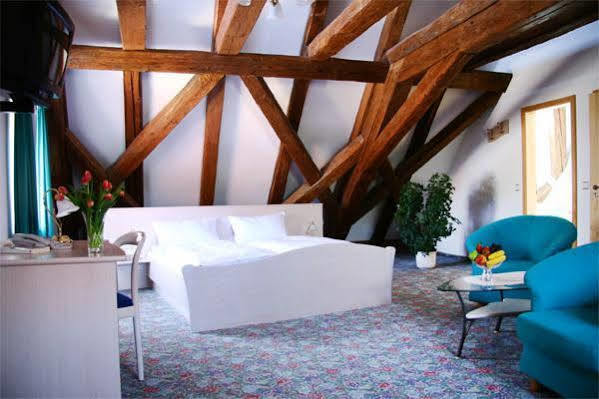 Hotel Zur Krone Байльнгрис Экстерьер фото