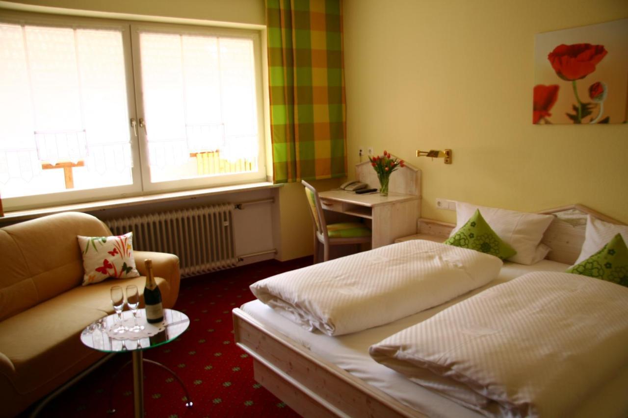 Hotel Zur Krone Байльнгрис Экстерьер фото